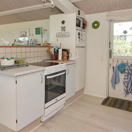 Σπίτι διακοπών Traditional And Well-maintained With Modern Comfort *